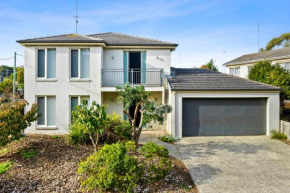 Retreat on Gairloch I Geelong River Hideaway Geelong